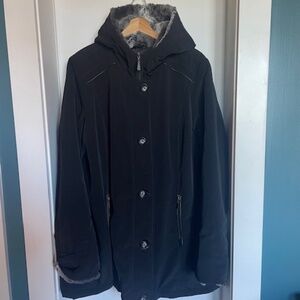 ALIA WOMEN’S WINTER PARKA – BLACK WITH FAUX FUR LINING & HOOD